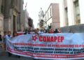 Pensionistas marcharon a Palacio de Gobierno y no encontraron voluntad para dialogar