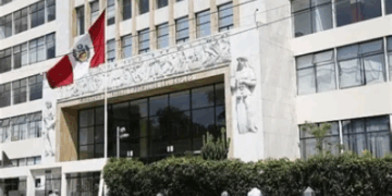 Centrales sindicales: Rechazo a la manipulación y negligencia del MTPE en la seguridad social de la salud