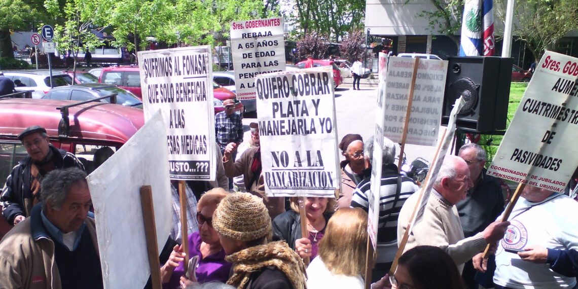 Fallece líder de los pensionistas de Uruguay